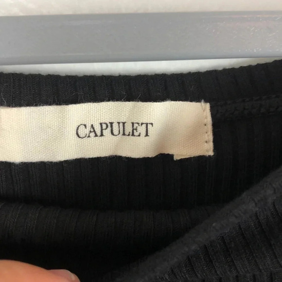 CAPULET New Women’s Small Stretchy Ribbed Off The Shoulder Bodysuit - Picture 4 of 9